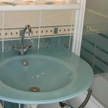 Acostel Hotel 3*